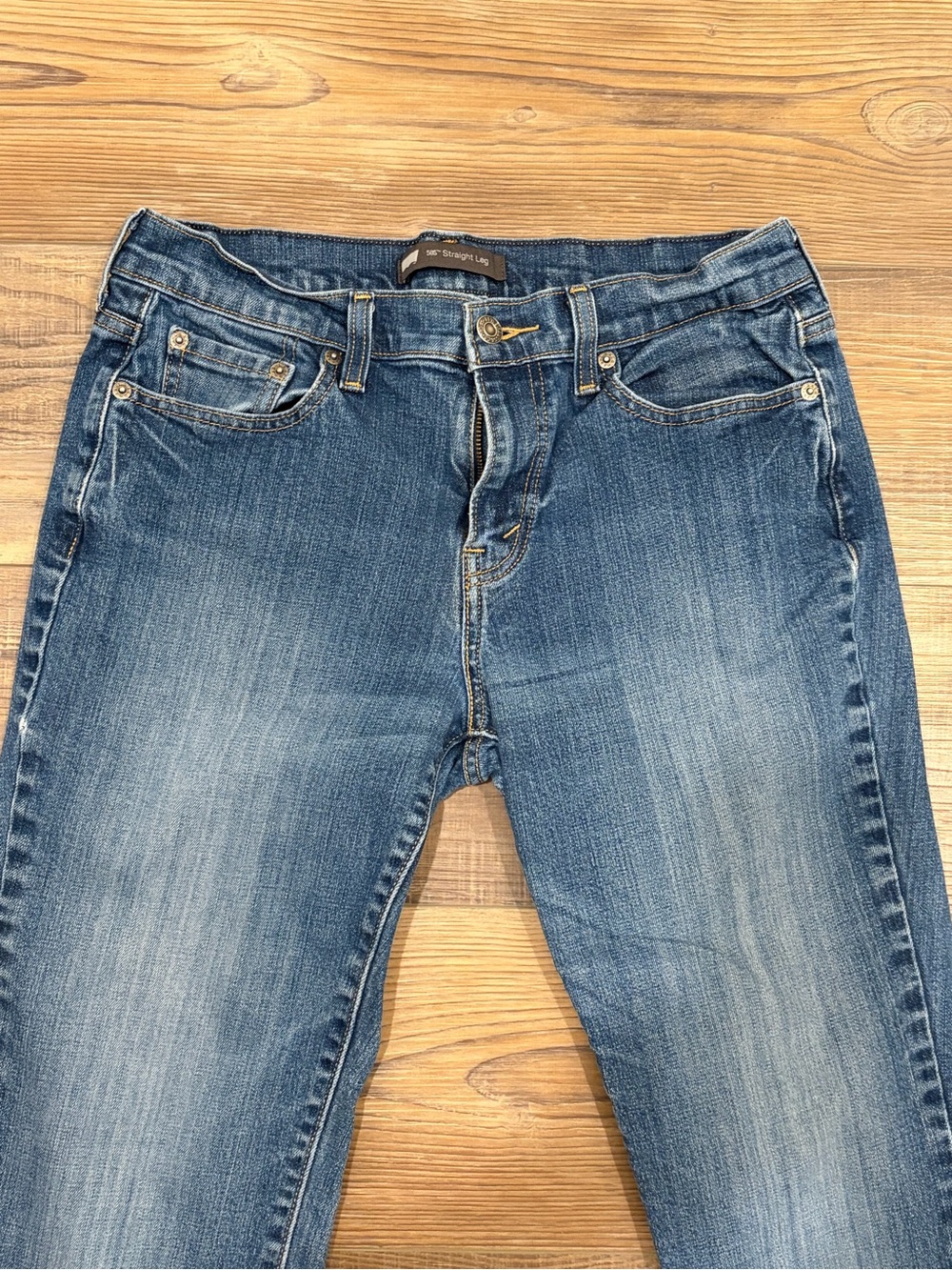 Levi's Blue Straight Leg Women's Jeans - Picture 2 of 10